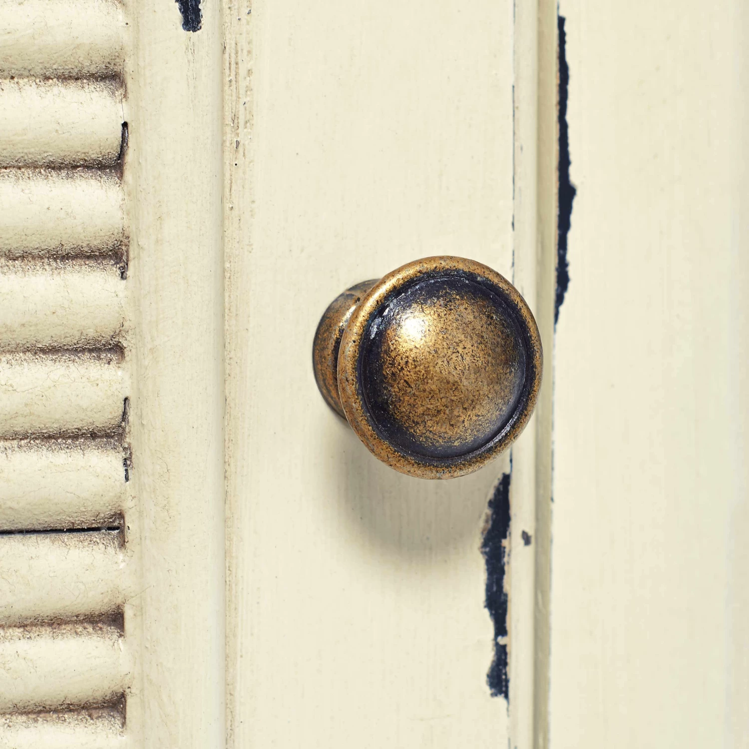 Nachttisch CABOTT COVE In Creme-Braun – Bild 11