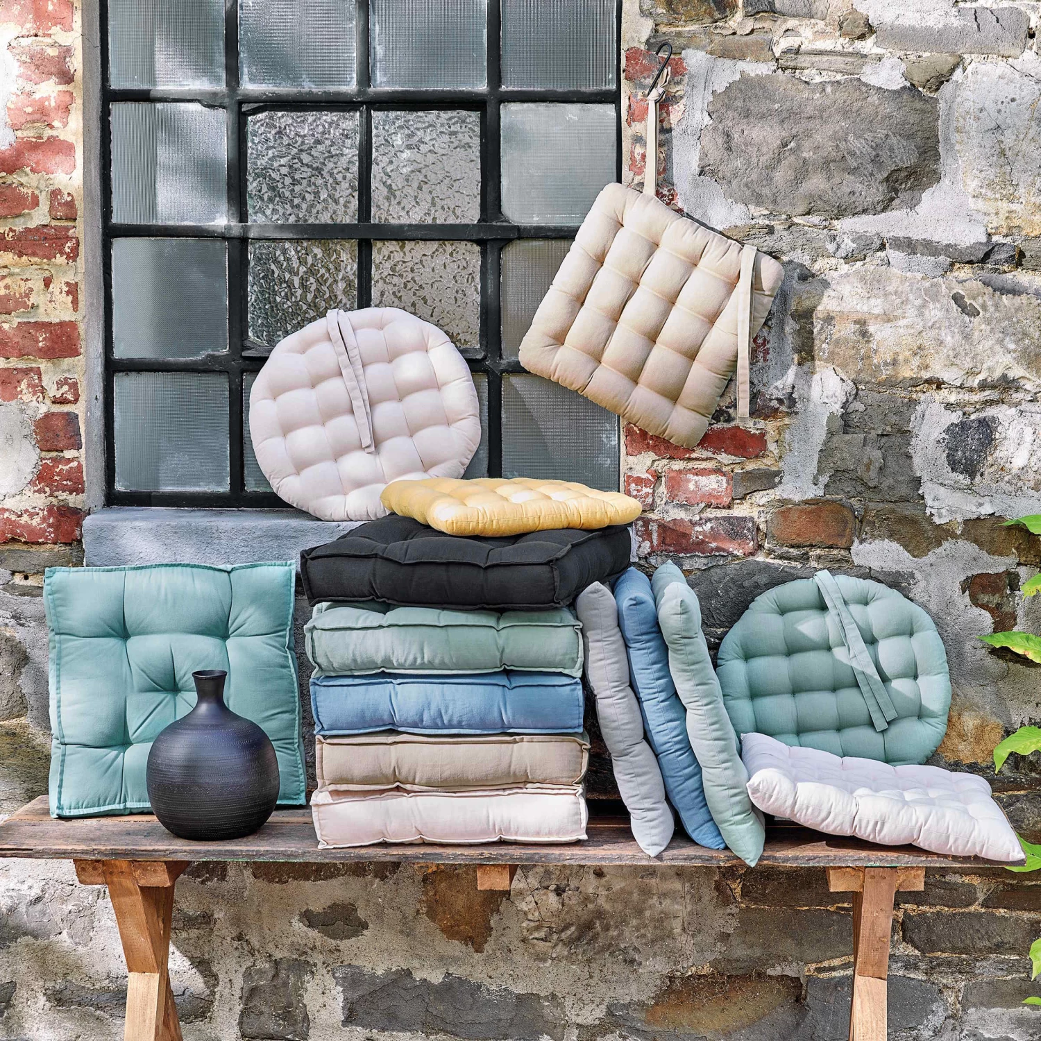 Stuhlkissen Mit Bändchen L 35 X B 37cm SOLID In Türkis – Bild 2